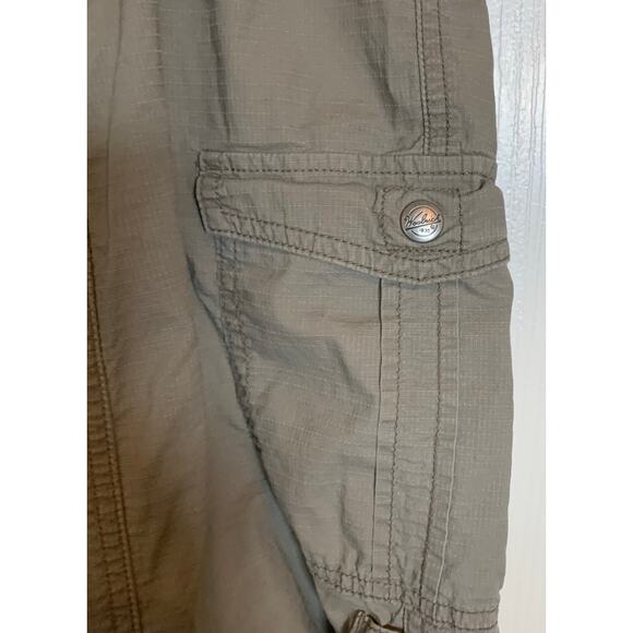 Woolrich shorts green size XL women's - Picture 4 of 7